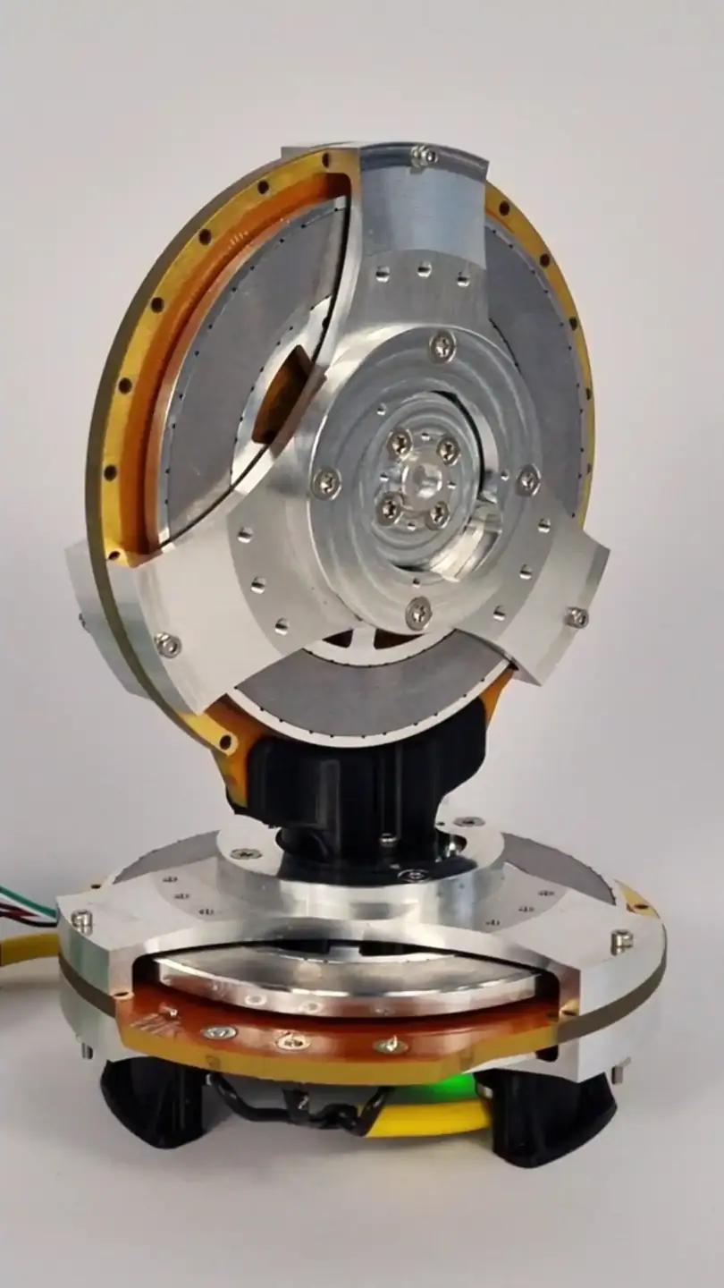 Turncircles axial flux permanent magnet electric motor on a test stand